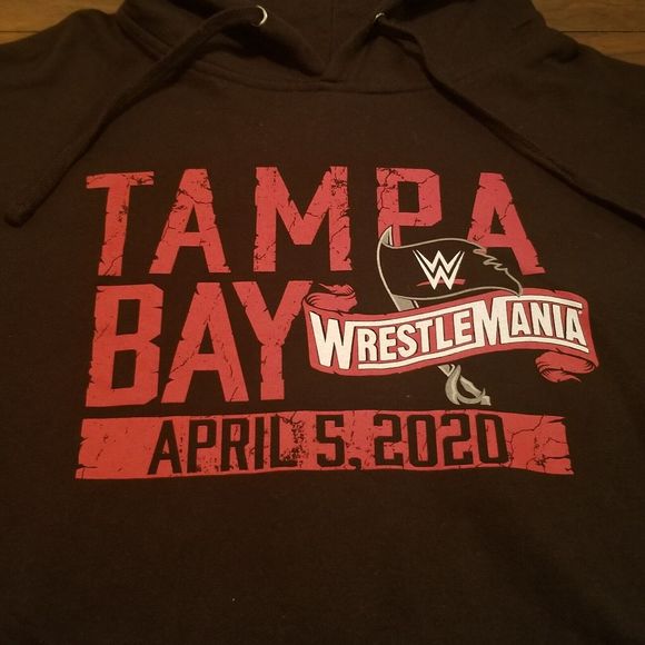 Wrestlemania Hoodie 2020 Tampa Bay Size XL Sweatshirt WWE Wrestling Black - Picture 2 of 4